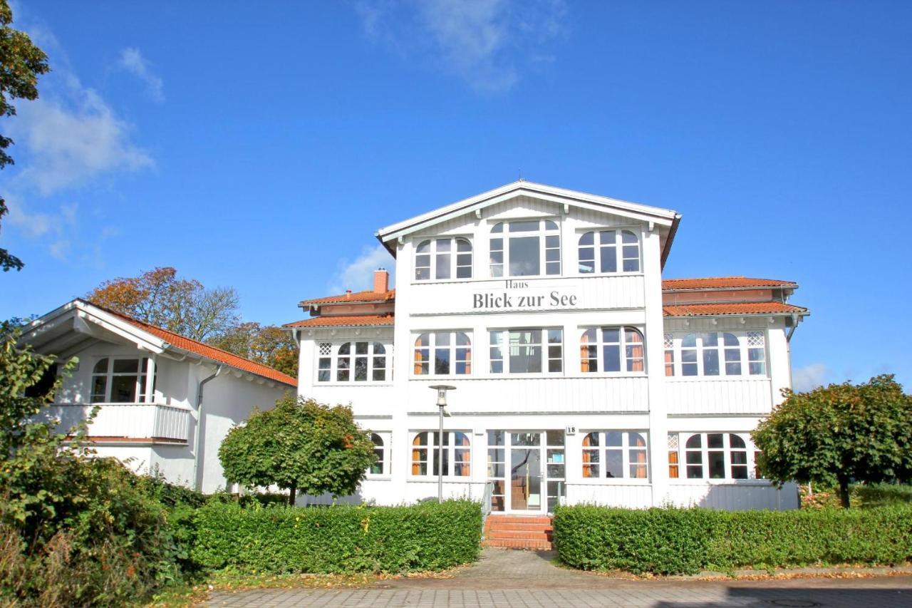 Fewo Mit Terrasse, Gratis Nutzung Vom Ahoi Erlebnisbad Und Sauna In Sellin - Haus Blick Zur See Fewo 13 เกอเรน ภายนอก รูปภาพ